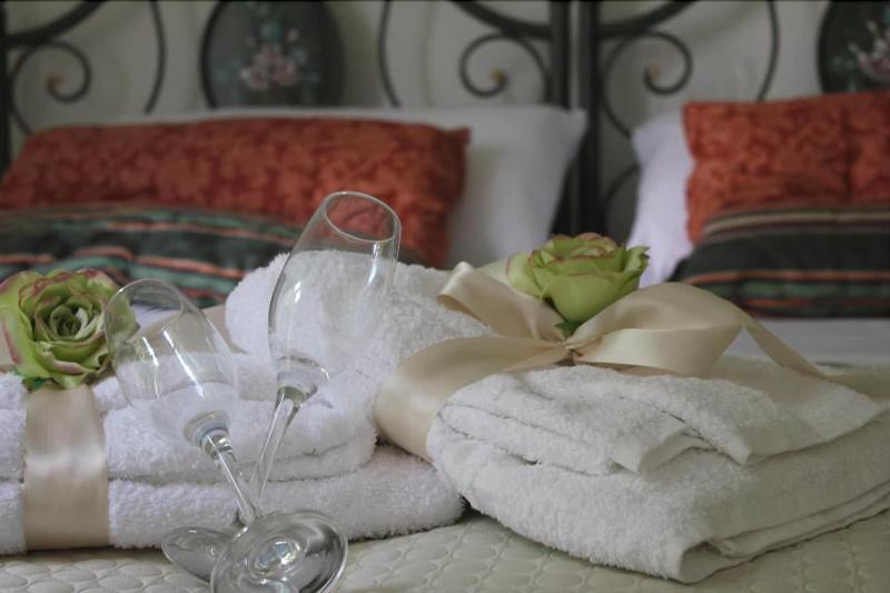 B&B "Al Bastione Normanno Palermo Eksteriør billede