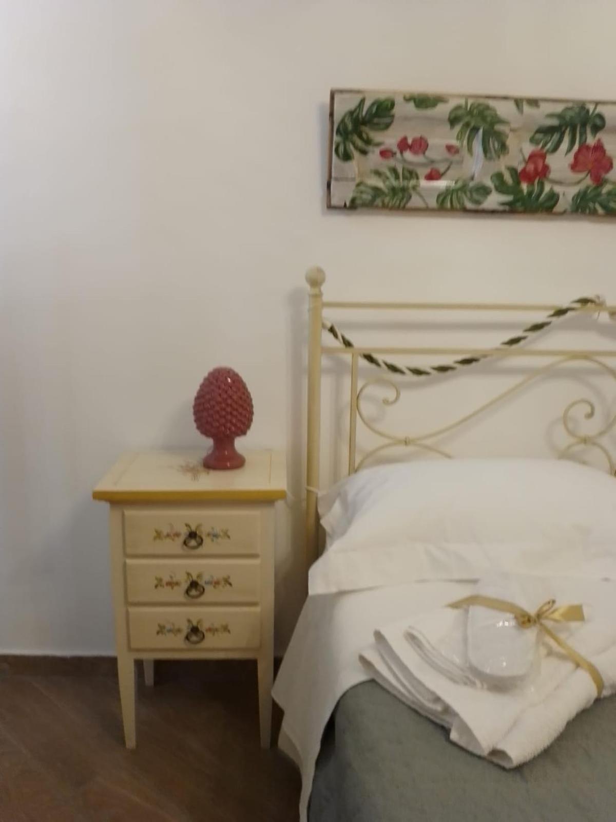 B&B "Al Bastione Normanno Palermo Eksteriør billede