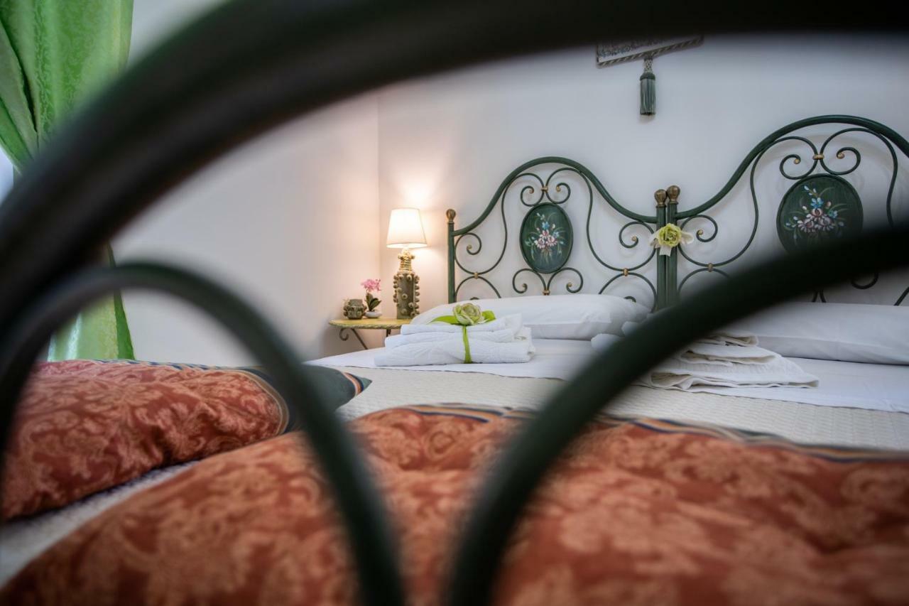 B&B "Al Bastione Normanno Palermo Eksteriør billede